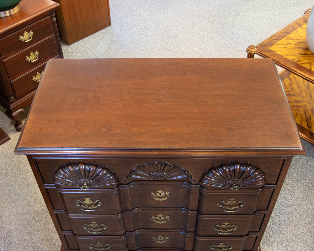 Drexel Heritage Blockfront Bachelor's Chest