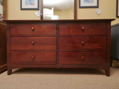 Kincaid  Cherry 6 Drawer Dresser & Mirror