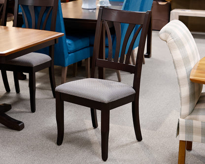 Palettes by Winesburg Dining Table With 6 Chairs