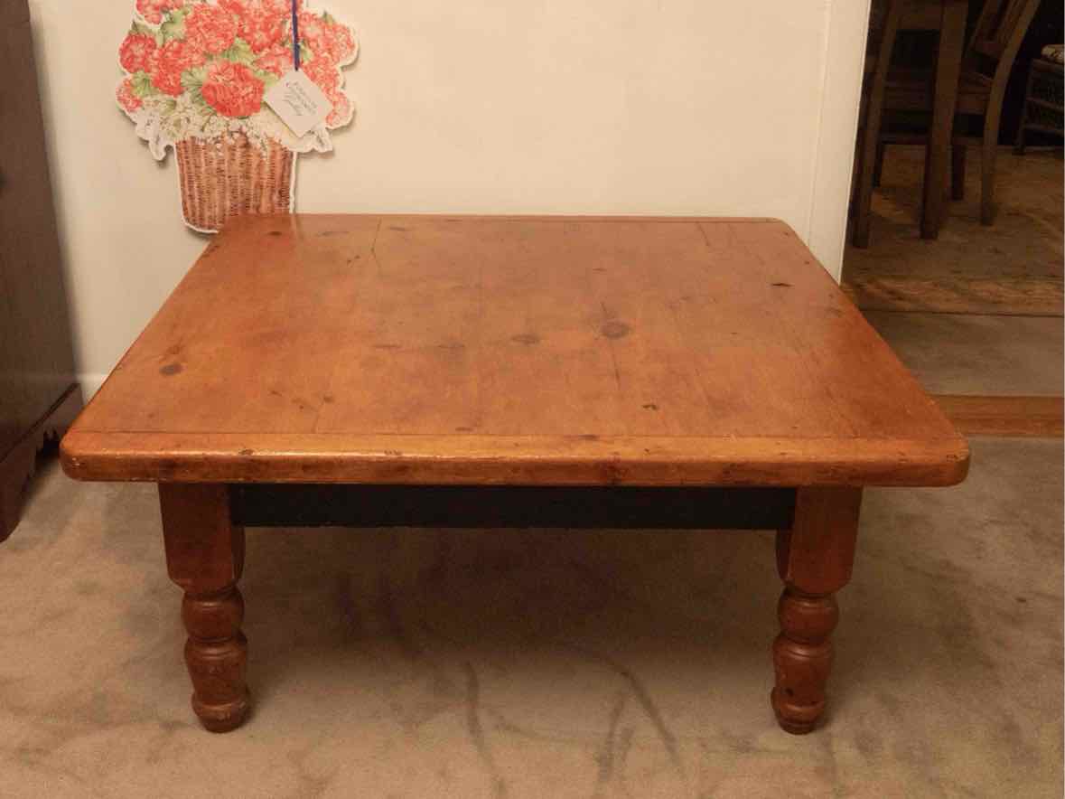 Rustic Pine Cocktail Table With Turned Legs