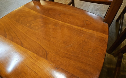 Hunt Furniture 'Hancock' Dining Set w/ 6 Chairs