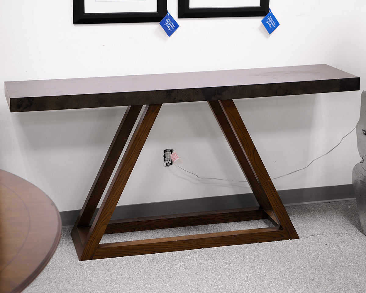 Triangular Console
