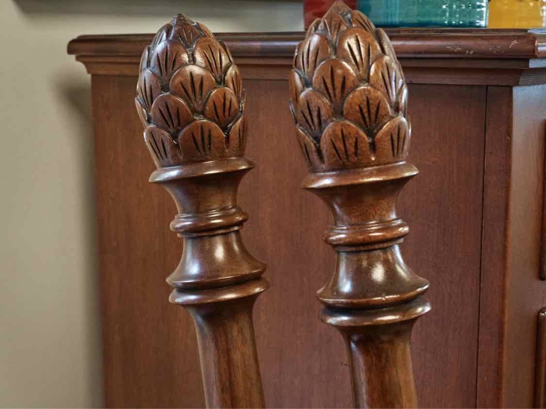 Henkel Harris Mahogany Four Poster Queen Bed