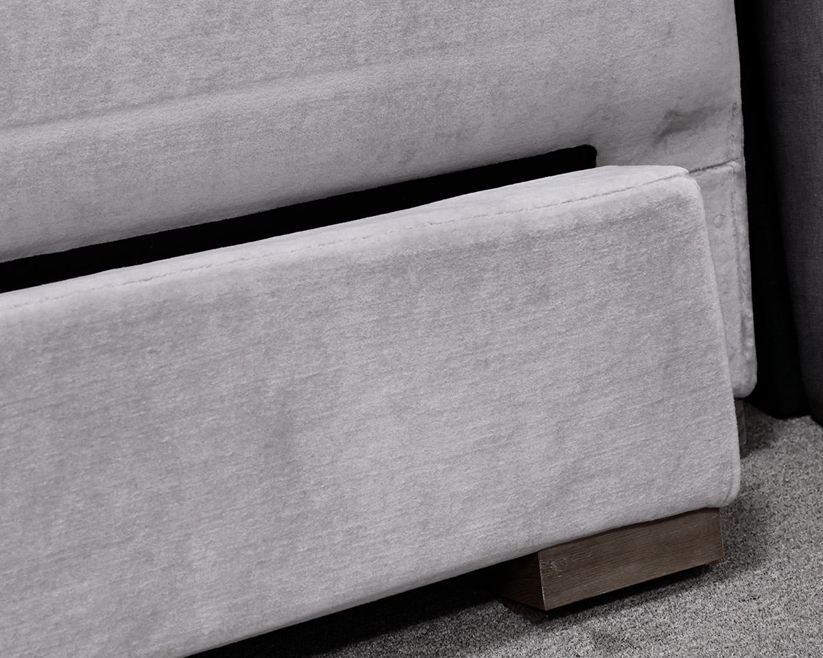 Restoration Hardware King Modena Fabric Horizontal Channel Panel Bed