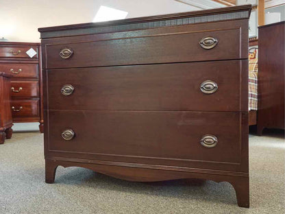 Huntly Mahogany Three Drawer Dresser