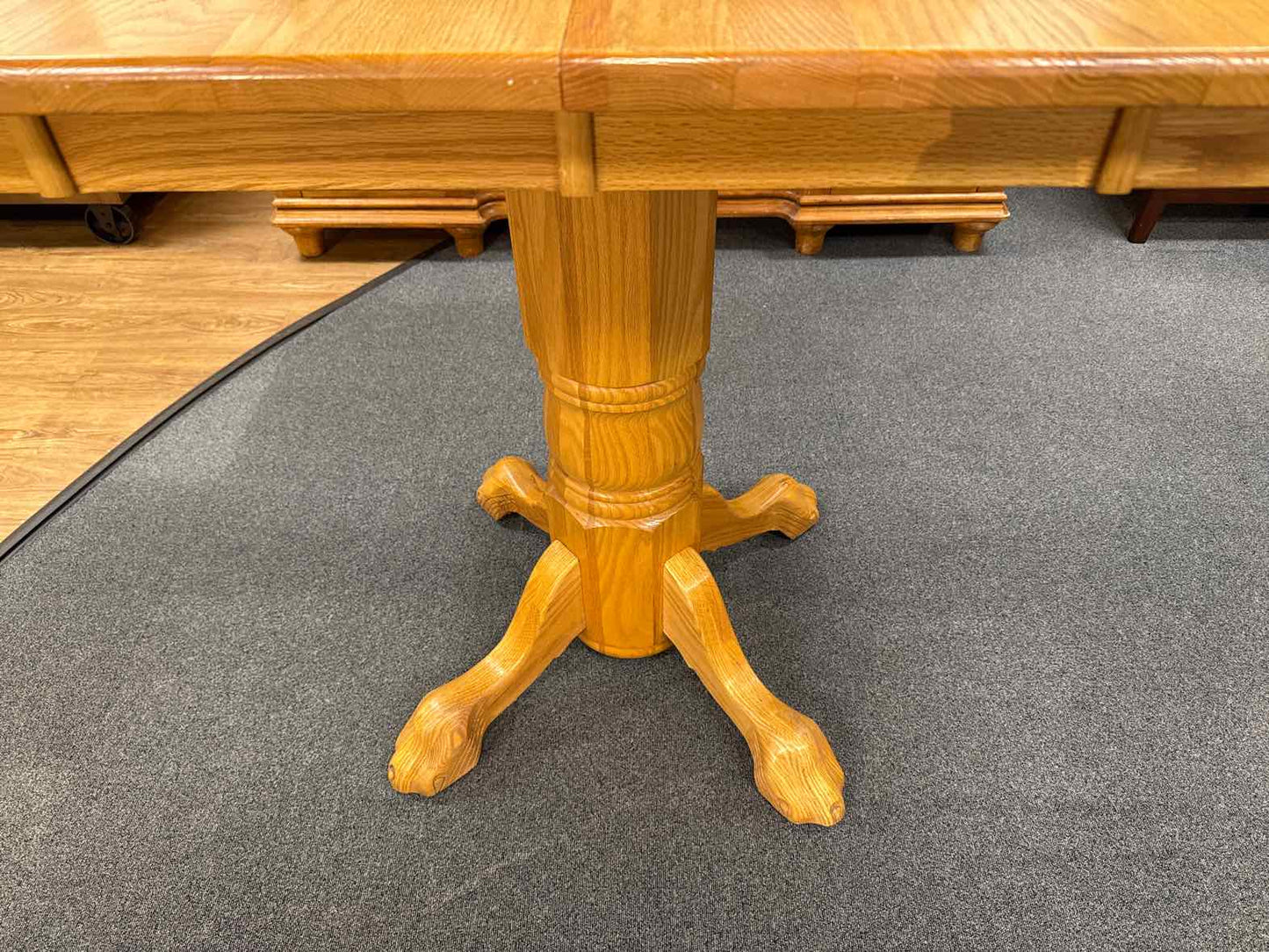 Oak Specialists Furniture Pub Table & Barstool Set