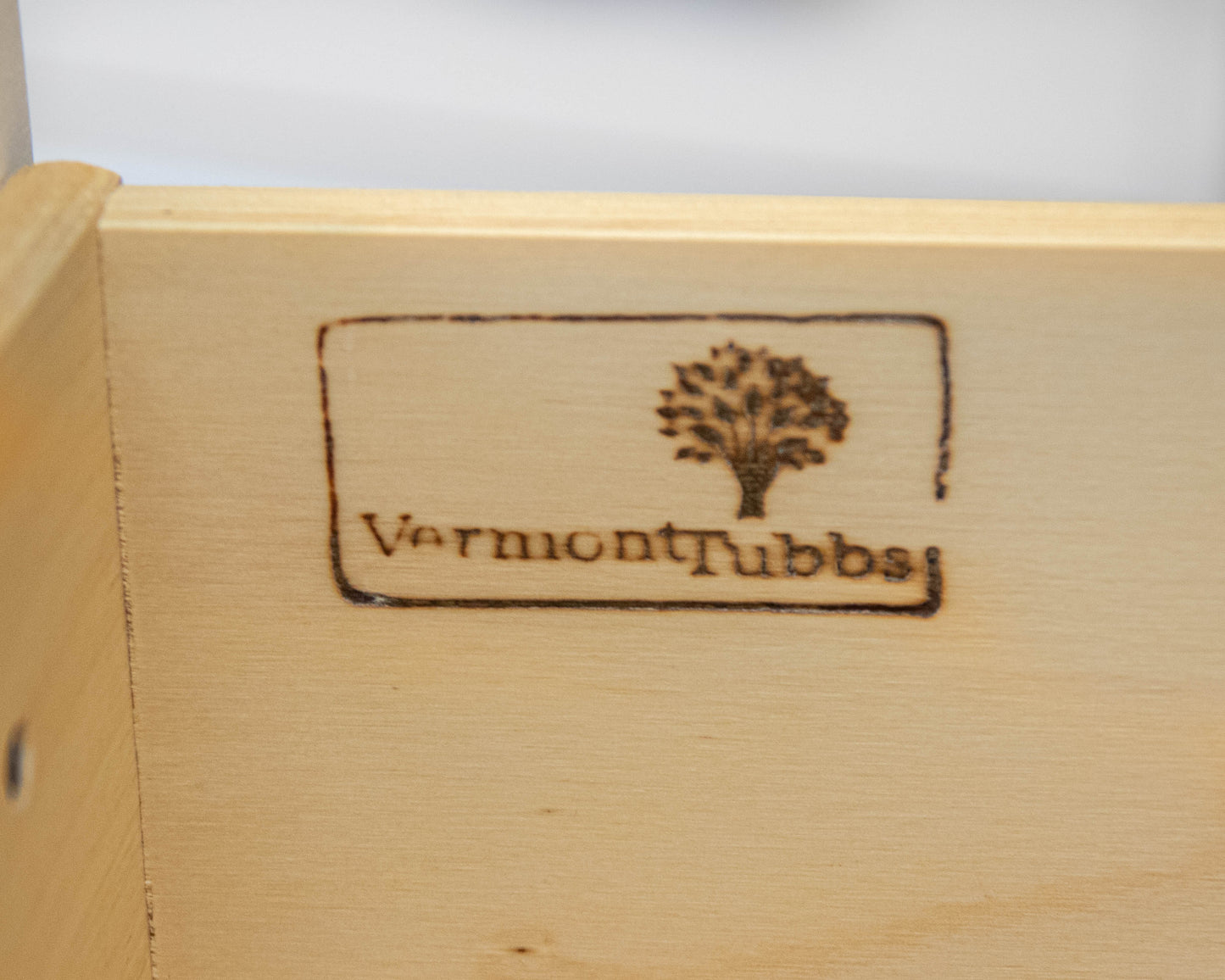 Vermont Tubbs White Finish 3 Drawer  Dresser with Wood Knobs