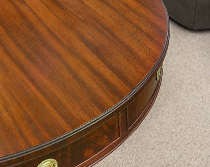Mahogany Renter's Accent Table with Pedestal Base