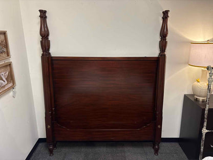Ethan Allen Mahogany 4-Poster Queen Bed