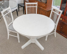White Round Pedestal Table & Set of 6 Spindle Back Chairs