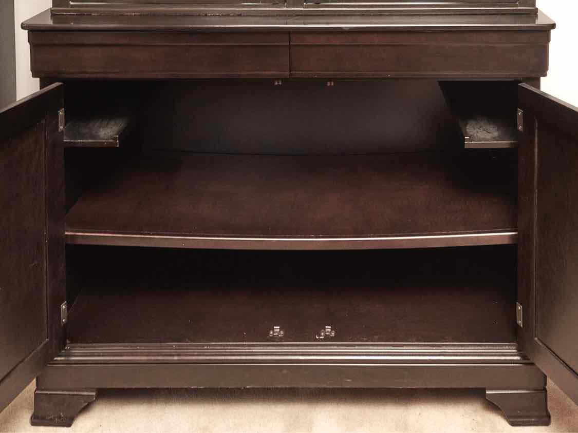 Black Finish 2 Glass Door,2 Drawer,2 Door China Cabinet