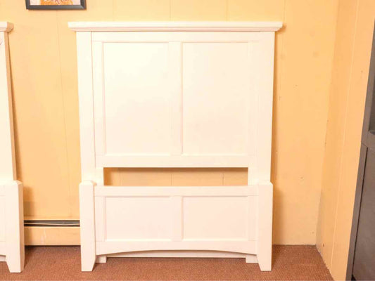 Vaughan Bassett Bonanza Mansion  Twin Bed