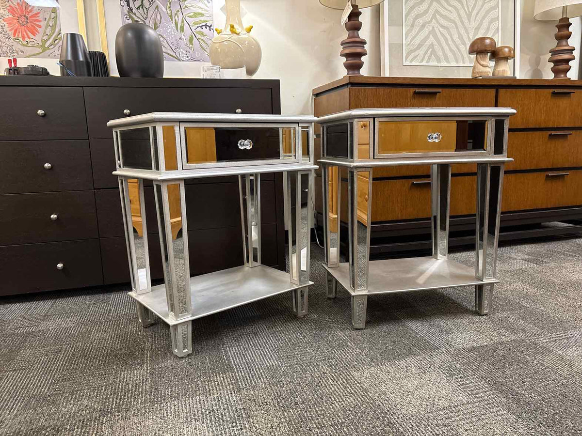 Pair of Mirrored One-Drawer Nightstands