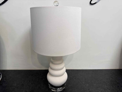 White Porcelain Gourd Table Lamp
