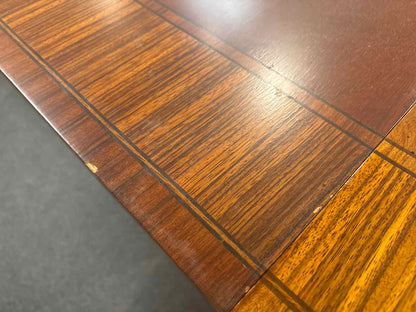 Ethan Allen 'Townhouse' Round Mahogany Dining Table