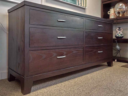 Ethan Allen Double Dresser in Espresso Finish Oak