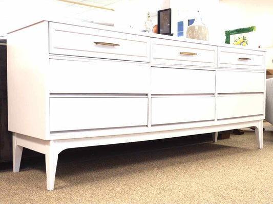 Dixie Mid Century Arctic White Finish 9 Drawer  Dresser