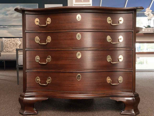 Mahogany Bachelor's  Chest with 4 Drawers & Soilid Brass Handles