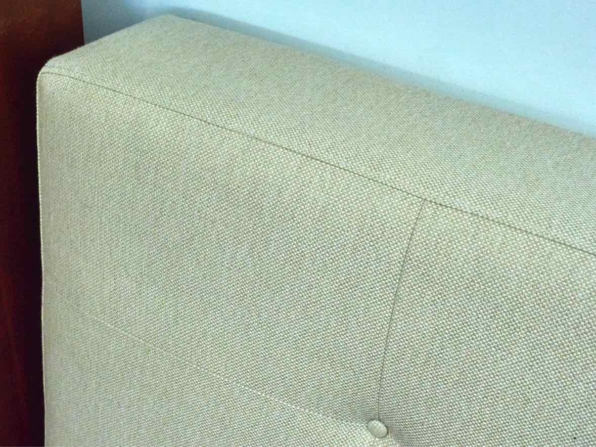 Upholstered Queen Platform Bed in Putty