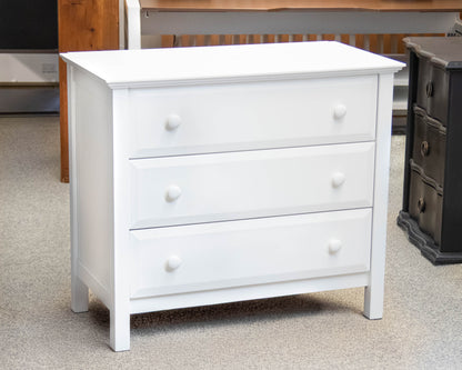 Vermont Tubbs White Finish 3 Drawer  Dresser with Wood Knobs