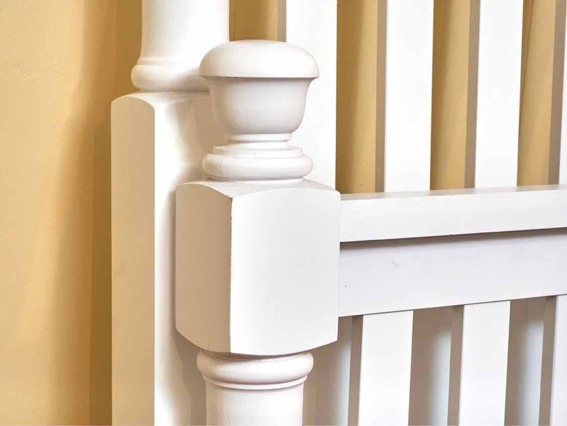 Pair Of White Finish Slat Back Twin Beds Includes Siderails & Slats