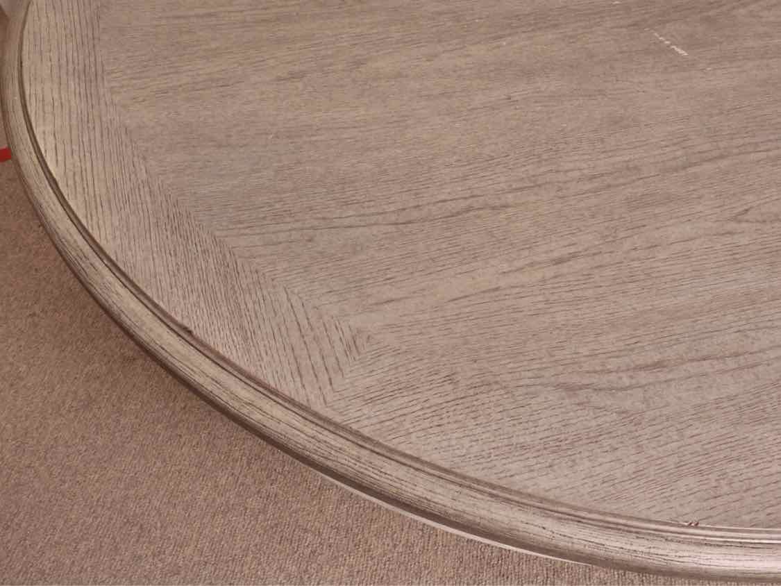 Round  Driftwood Top Finish Cream Finish Table &  4 Chair Set