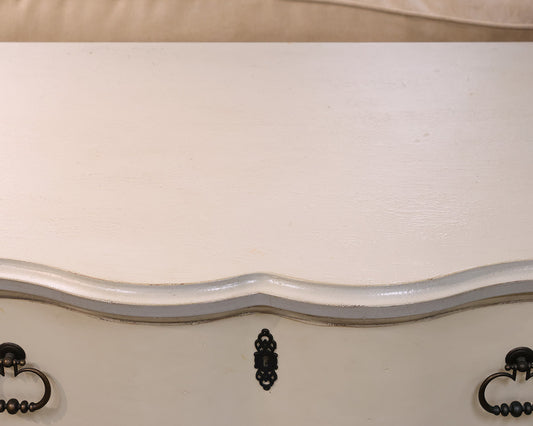 Pair of Universal Oyster Shell Accent Chests