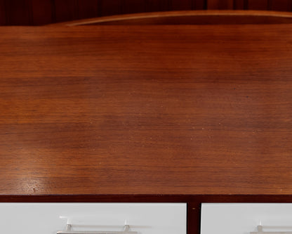 MG+BW "Hughes" 8 Drawer Dresser