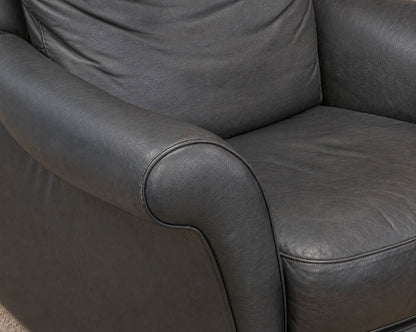 Recliner in Black Leather