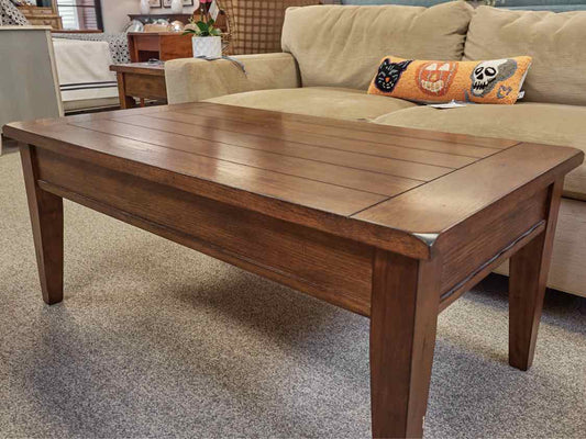 Jofran Lift-Top Coffee Table in Dark Finish Oak