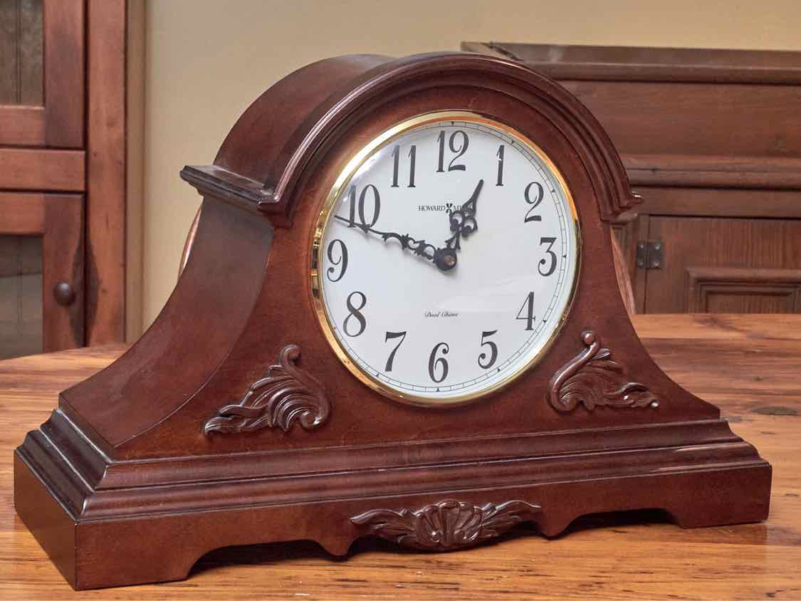 Howard Miller Mahogany Stain Finish Mantel  Clock