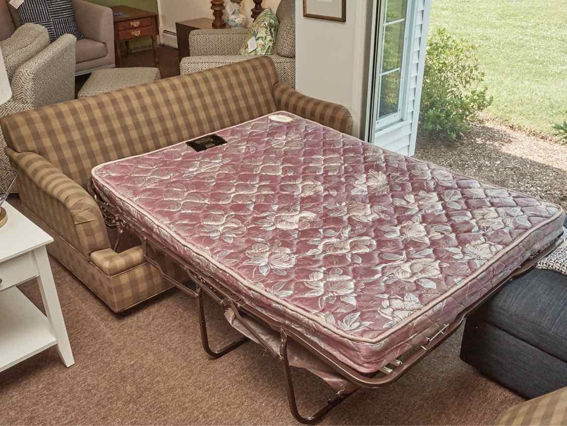 Brown Check Plaid Full Sleeper Sofa Includes 2 Toss Pillows