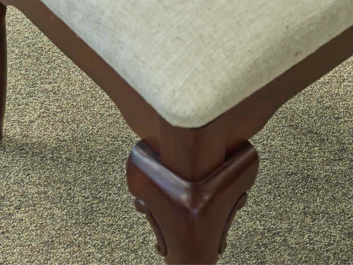 Set of 6 Cherry Queen Ann  Dining Chairs