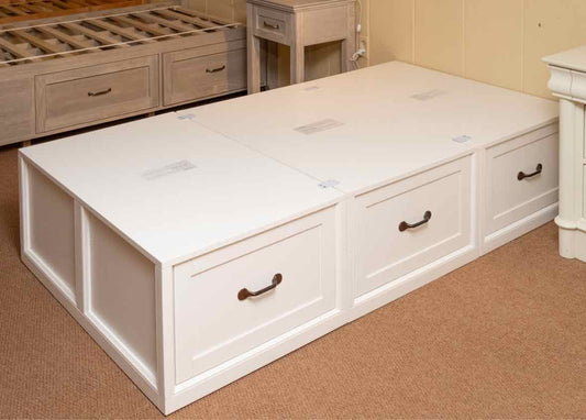 Ivory Finish 6 Drawer Twin Platform