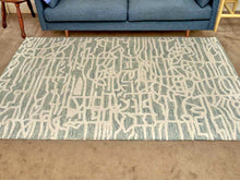 Bashian Rugs  'Berrios' Tufted Wool Teal & Cream Area Rug