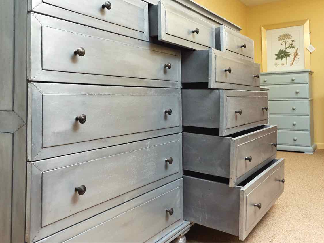 Restoration Hardware Annecy Metal Wrapped 11 Drawer Mule  Chest