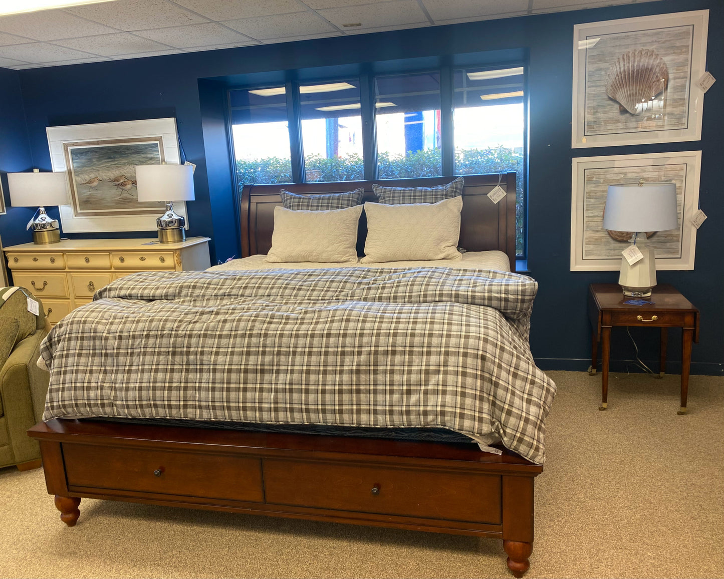 King Louis Phillip Style Sleigh Storage Bed in Bourbon Finish