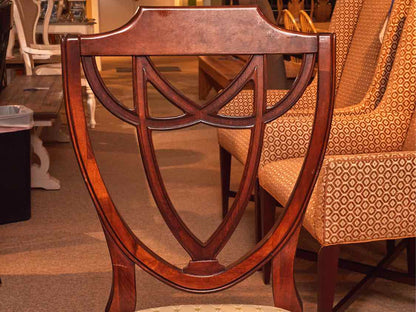 Nichols & Stone Mahogany Oval Dining Table with 6 Sheild Back Side Chairs