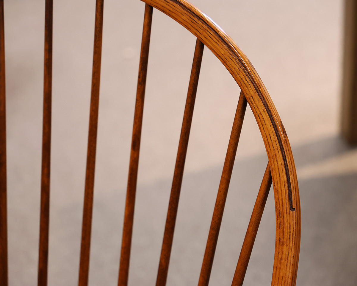 Set of 6 DR Dimes Windsor Dining Chairs