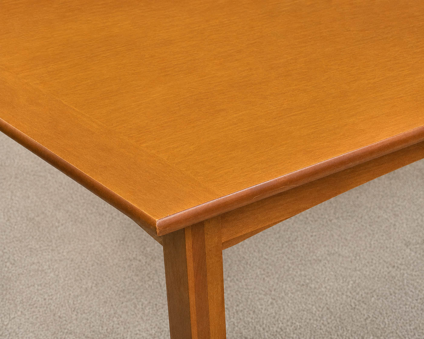 Stanley Cambridge Collection Cherry Dining Table  W/ Two Leaves