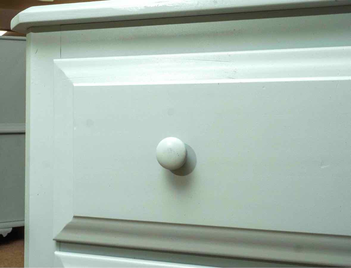 Ice Blue Finish 3 Drawer Dresser with Wood Knobs