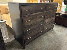 Yutsy Woodworking 'Coronado' 8-Drawer Dresser
