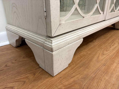 Klausner Jasper County Collection 'Melinda' Curio Cabinet