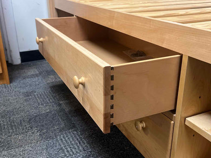 Stanley 'Young America' Captain's Twin Bed