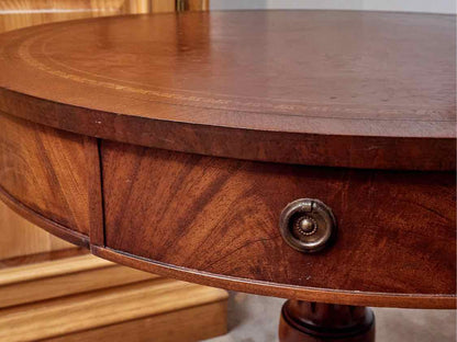 Mahogany Renter's Accent Table with Leather Top