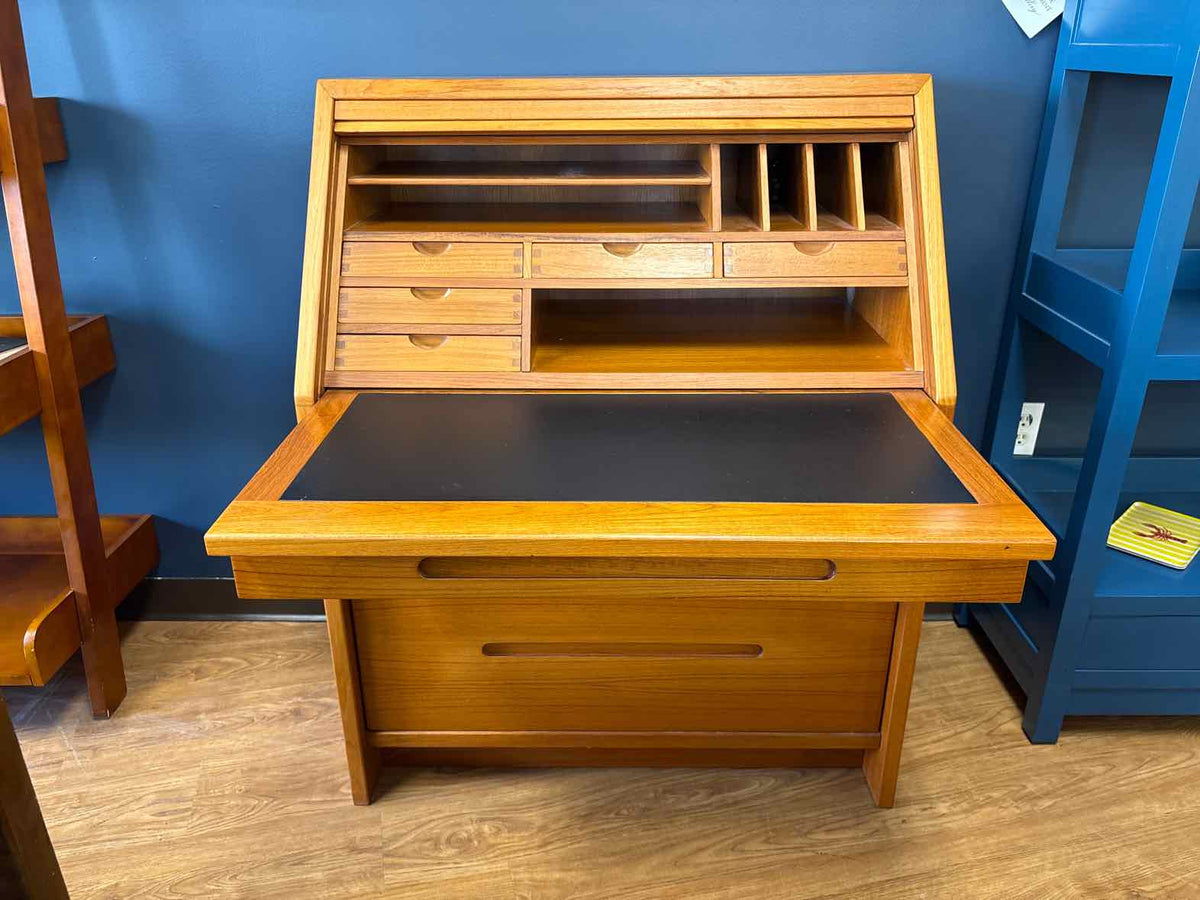 Sun Cabinet Company Roll Top Secretary Desk