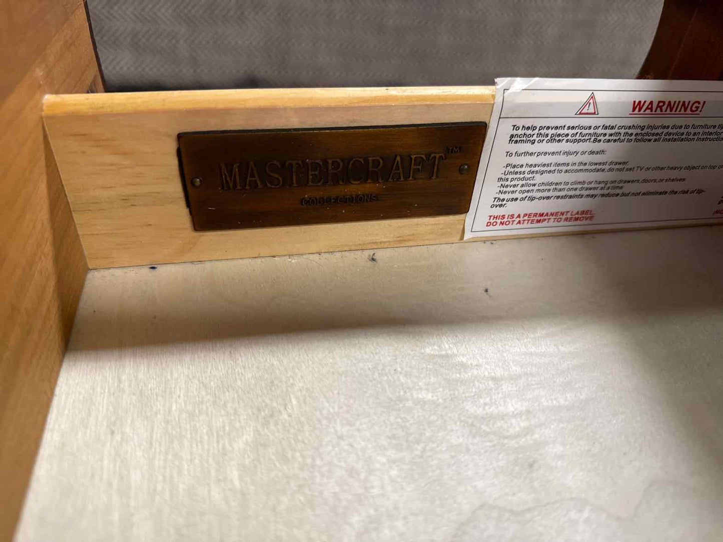 Mastercraft Cherry 3-Drawer Nightstand