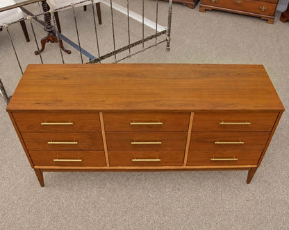 Dixie Furniture Mid-Century Modern 9-Drawer Dresser
