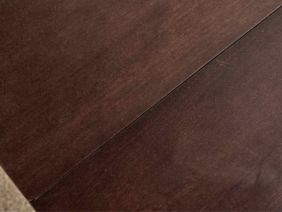 Espresso Finish Dining Table W/ Turned Legs