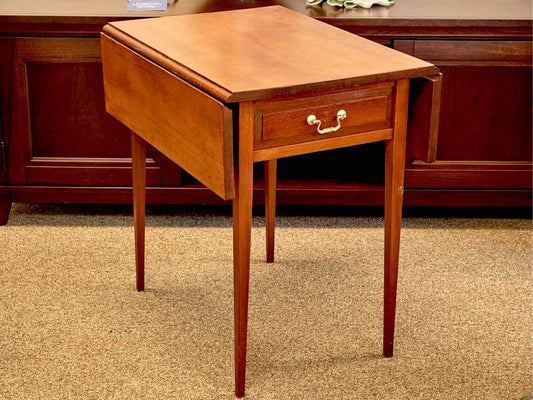 Maple Pembroke Drop Leaf Accent Table with 1 Drawer